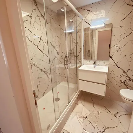 Imperia 2 Apartment Nizza